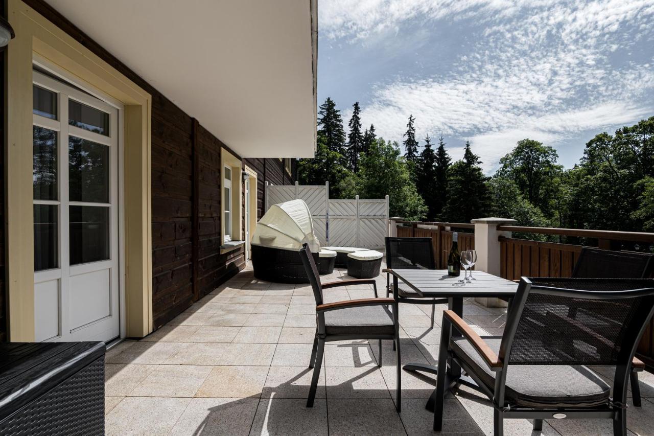 Aparthotel Hubertus Karlova Studánka Extérieur photo