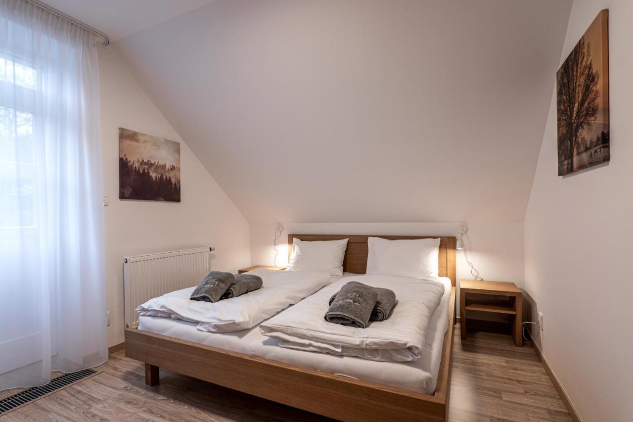 Aparthotel Hubertus Karlova Studánka Extérieur photo